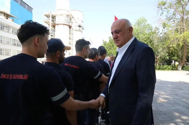 Konya Şeker Ailesi Bayramlaşma Töreninde Buluştu!