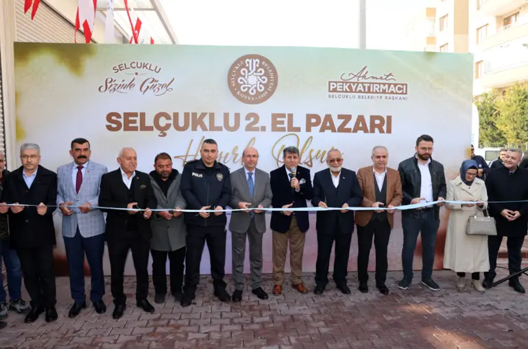 Konya Selçuklu 'da 'Sıfır atık kapsamında' 2.el pazarı açıldı