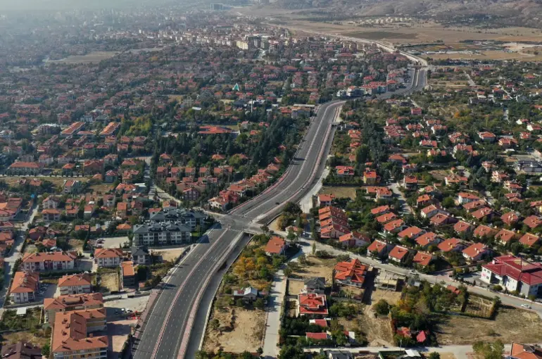 Konya Sultan Abdülhamithan Caddesi’nde yeni hız limitleri belli oldu