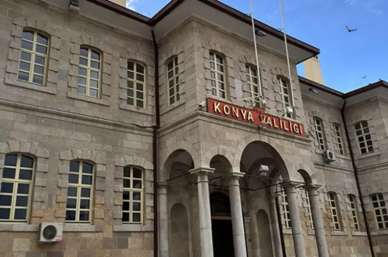 Konya Valiliğinden Uyarı:Kuvvetli Rüzgar ve Fırtınaya Dikkat !