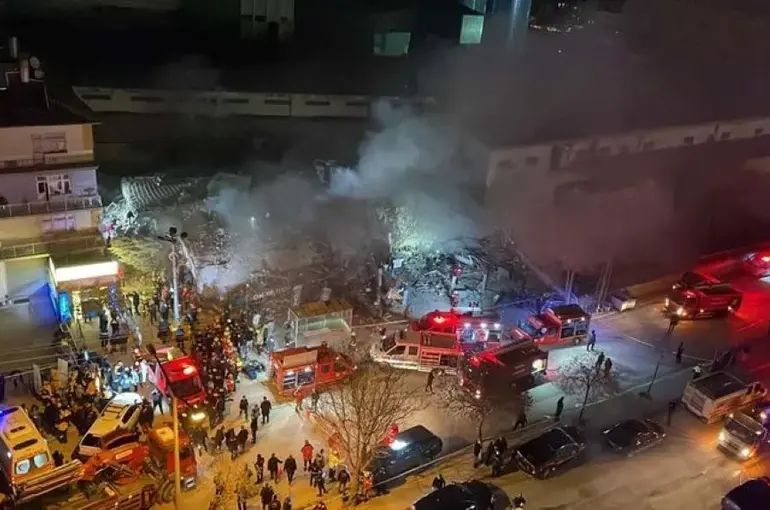 Konya’da Çöken Binayla İlgili Flaş Gelişme: Müteahhit Tutuklandı!