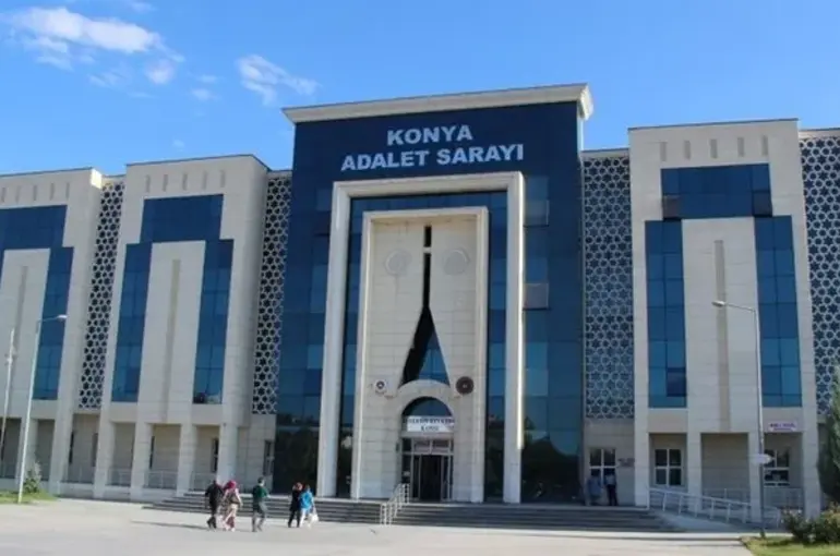 Konya'da Cuma Namazına Giden İşçisini Çıkardı! O Firmaya ‘Ayrımcılık’ Tazminatı!