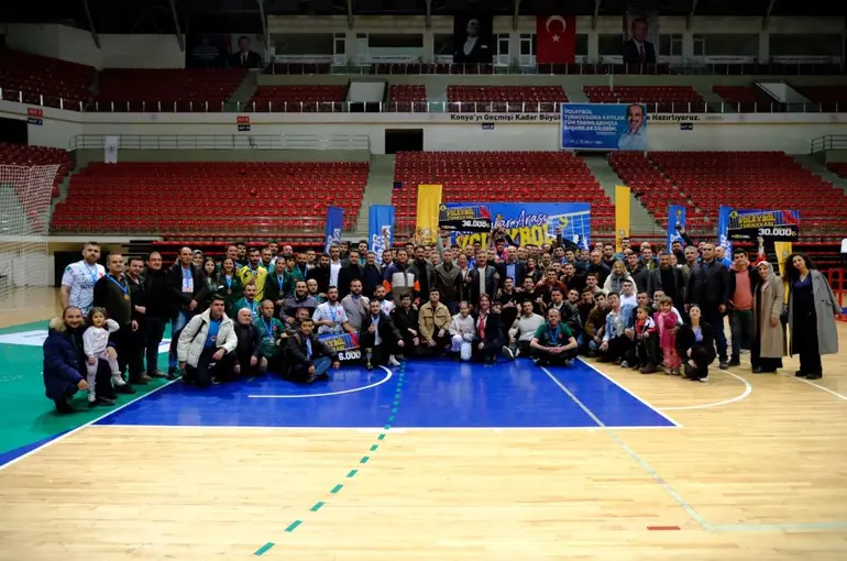 Konya’da Kurumlar Arası Voleybol Heyecanı!