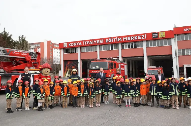 Konya’da Miniklere Hayat Kurtaran Eğitim: 45 Bin Öğrenci İtfaiyeyle Tanışıyor