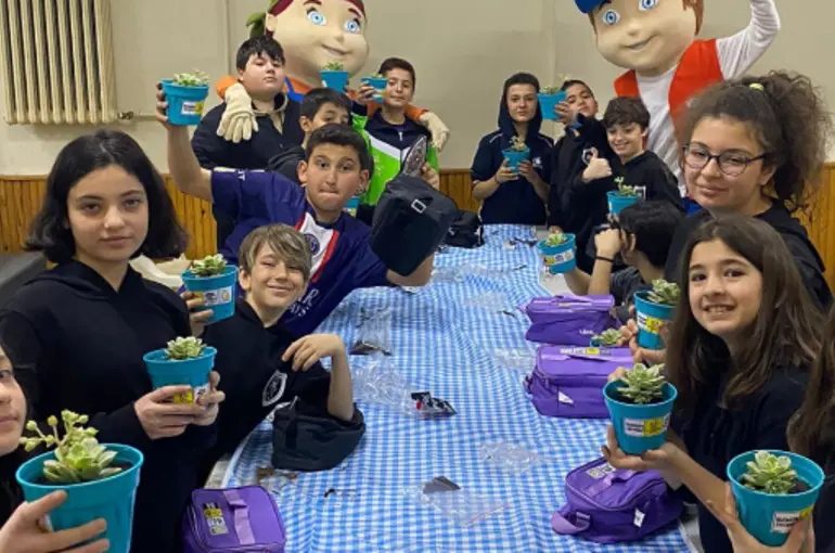 Konya'da okullar çiçek açıyor