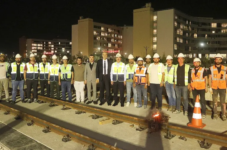 Konya’da Raylı Sistem Atılımı: Stadyum-Şehir Hastanesi Hattında Önemli Eşik Aşıldı