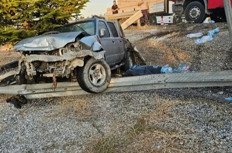 Konya'daki kazada kimyasal madde alarmı! 2 kişi öldü, korku dolu anlar yaşandı