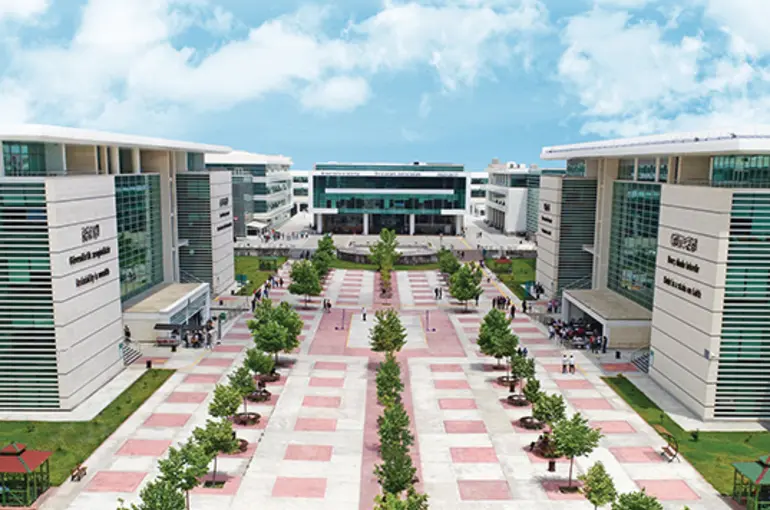 Konya'daki üniversitede iki fakülte birleşti