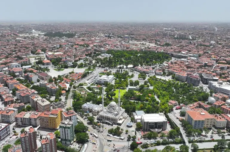 Konya’ya Fitch’ten Güçlü Finans Notu!