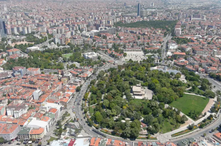 Köşe Yazarımız Bülent Tunç Yazdı:Bu Şehir Bizim