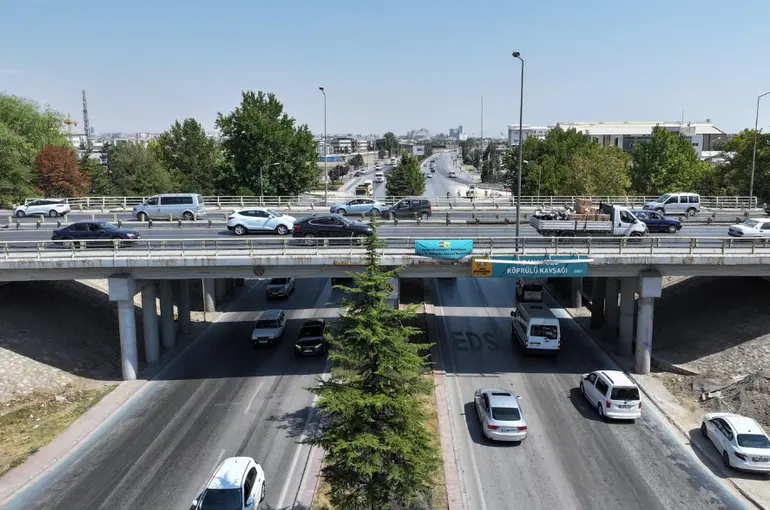 Marangozlar Köprülü Kavşağı Trafiğe Kapatılıyor