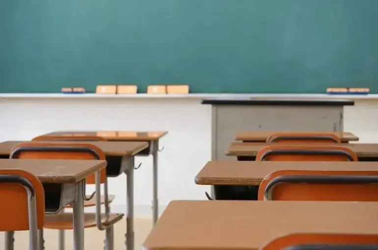 MEB Duyurdu! Seçimin Ertesi Günü 1 Nisan'da Okullar Tatil!