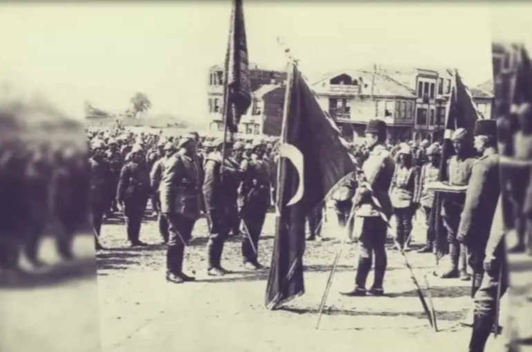 Mehmetçik Vakfından Duygulandıran Çanakkale Zaferi klibi