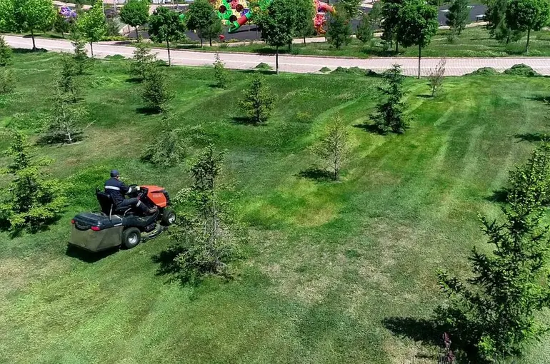 Meram Belediyesi, estetik ve konforlu parklar için aralıksız çalışıyor' 