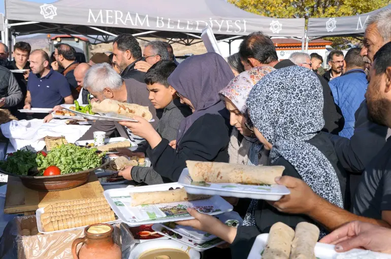 Meram Belediyesi, Kızılören’in Asırlık Lezzetini Gün Yüzüne Çıkardı