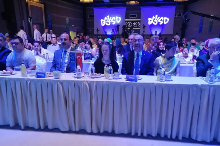 Meram'da “Şimdi ‘Dosd’luk Zamanı” lansman toplantısı yapıldı