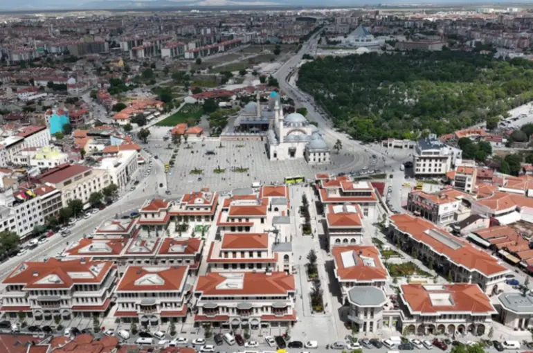 Mevlana Türbesi çevresindeki kentsel dönüşüm çalışmaları ne durumda?