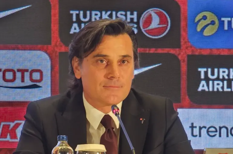 Milli Takım teknik direktörü Montella Konya'ya geldi.