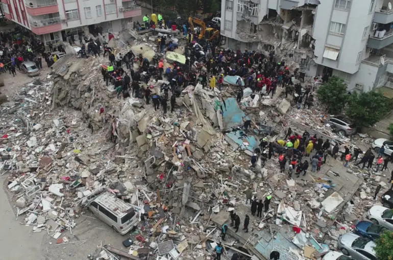 Müteahhitten pişkin savunma: "Ben yapmasaydım da başkası yapacaktı"