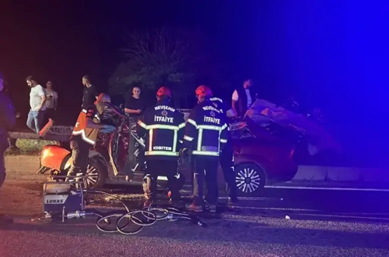 Nevşehir’de Feci Kaza: TIR’a Arkadan Çarpan Sürücü Yaşamını Yitirdi