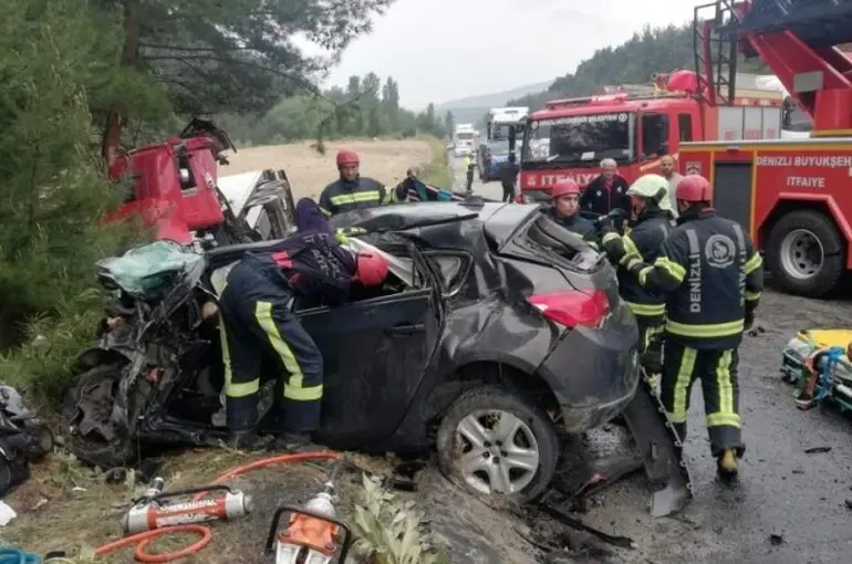 Sağlıkçı ailenin yeni yaşam hayali yarım kaldı