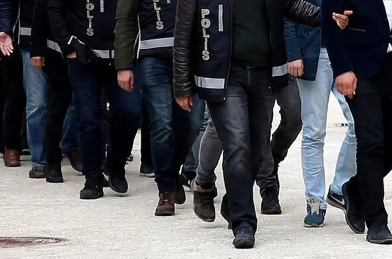 Şanlıurfa merkezli 18 ilde PKK' ya yönelik'Uyuyan hücre' operasyonu: Çok sayıda gözaltı var