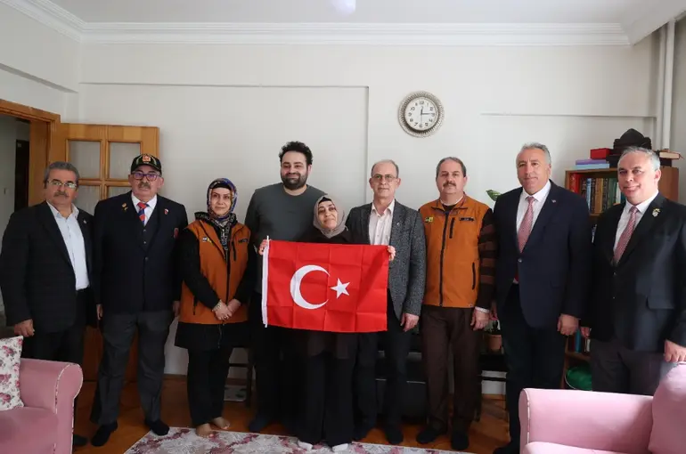 Şehit Ailelerine Anlamlı Ziyaret: Konya’da Vefa Örneği