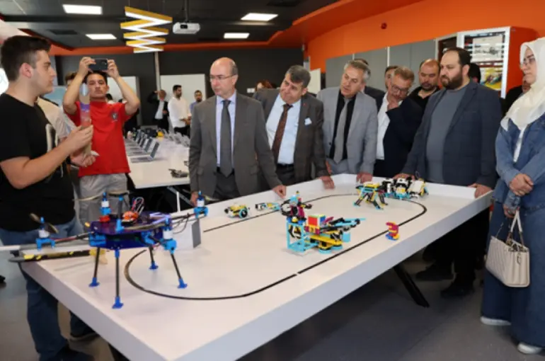 Selçuklu Gelişim ve Teknoloji Akademisi’nde Yıl Sonu Heyecanı!