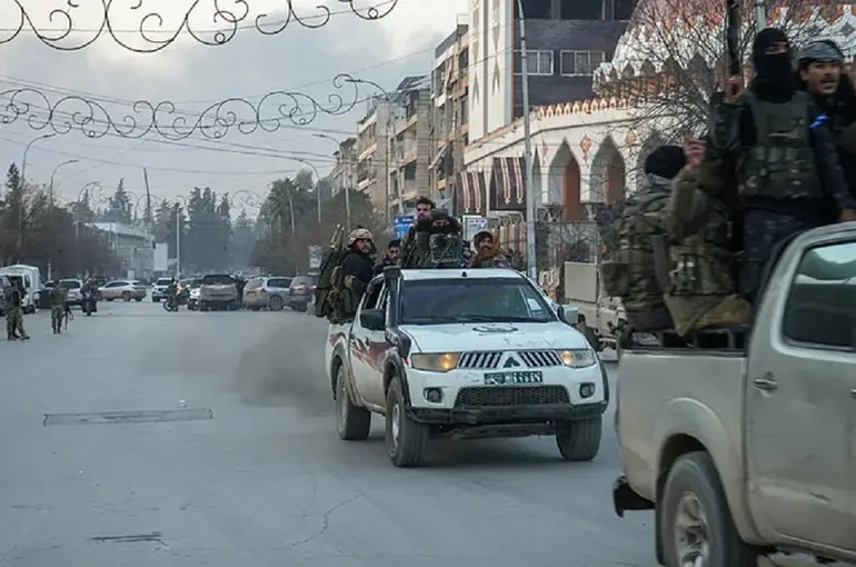 Suriye Ordusu Halep’te PKK/YPG’ye Karşı Harekâta Geçti