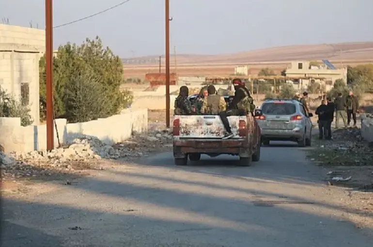  Suriye'de muhalif gruplar Hama kent merkezinde!