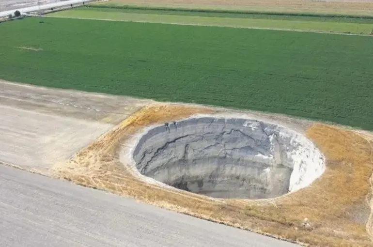 Türkiye, başta Konya olmak üzere obruk haritasını çıkarıyor
