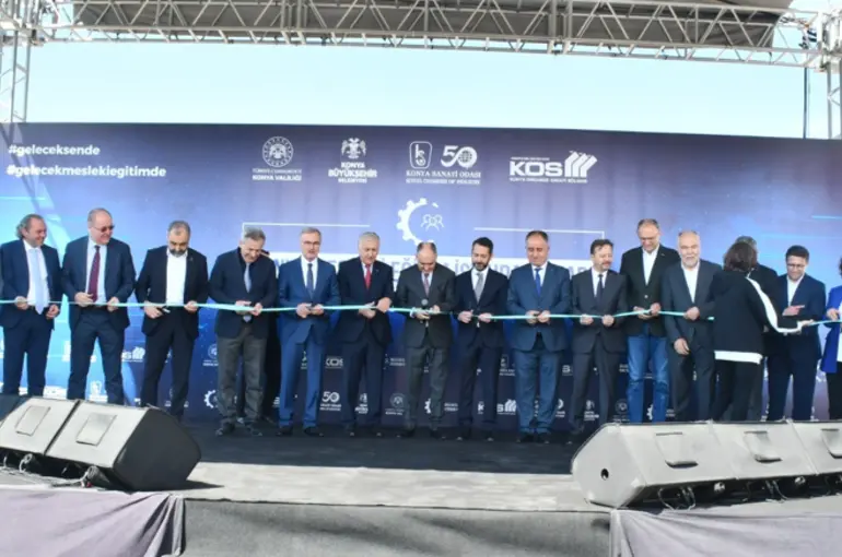 Türkiye'nin İlk Mesleki Eğitim İstihdam Fuarı Konya'da açıldı