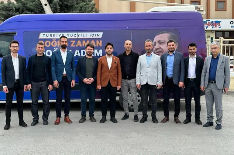 Zeren: Tarihi bir seçime gidiyoruz